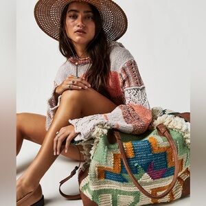 ⭐️NWT Free People Quivk Trip Sunrise “So Cool” Weekender Bag